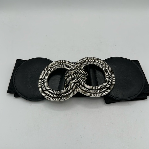 Black stretch belt with heavyweight silver-tone buckle, size L - Picture 1 of 4